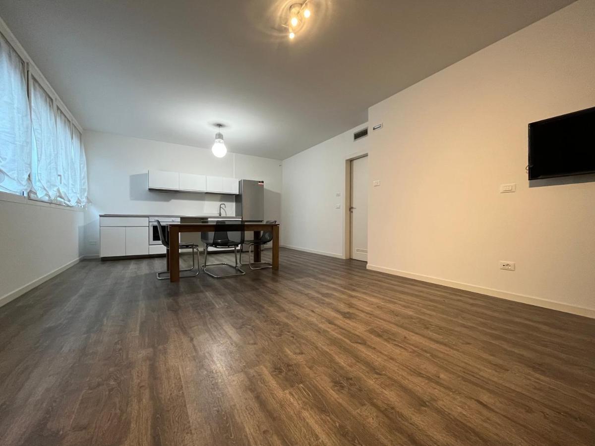 Modern Apartment - Centro Padova Eksteriør bilde